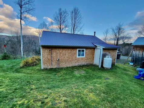 36 Moss Drive Stewartstown NH 03576