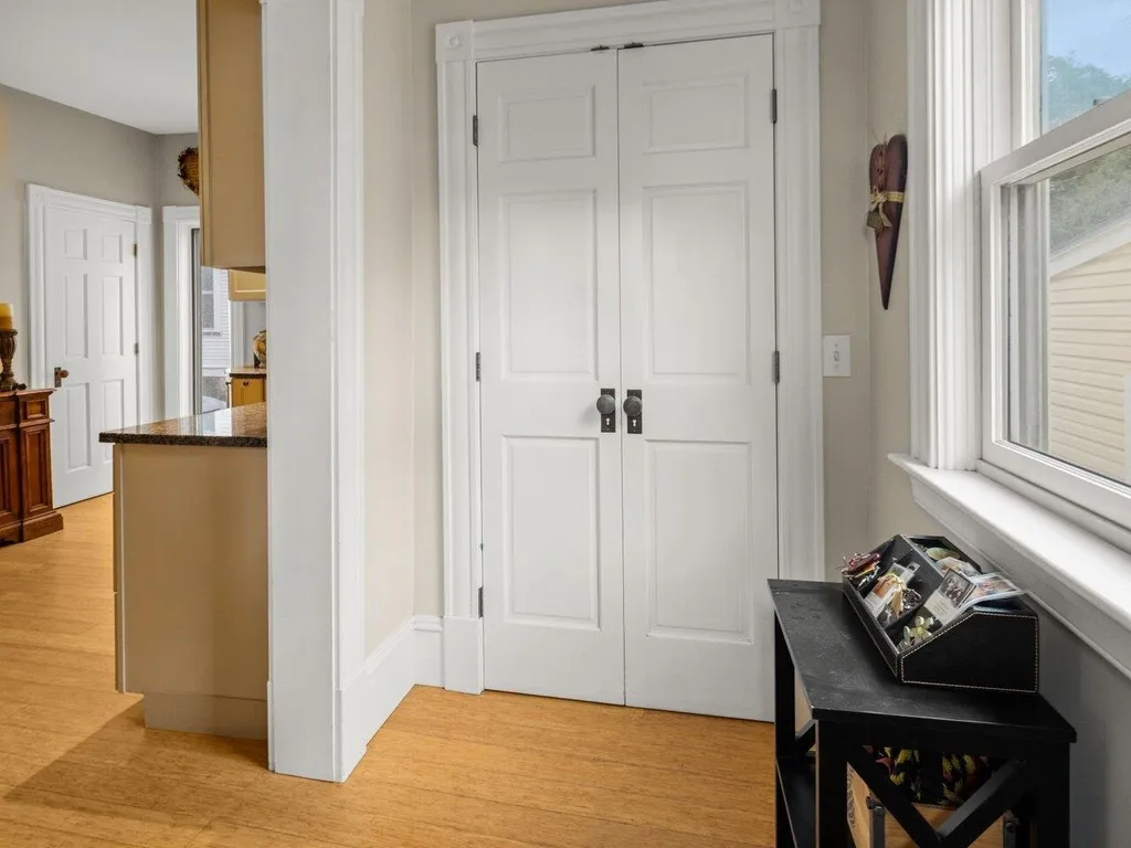 111 Loomis Street Burlington VT 05401