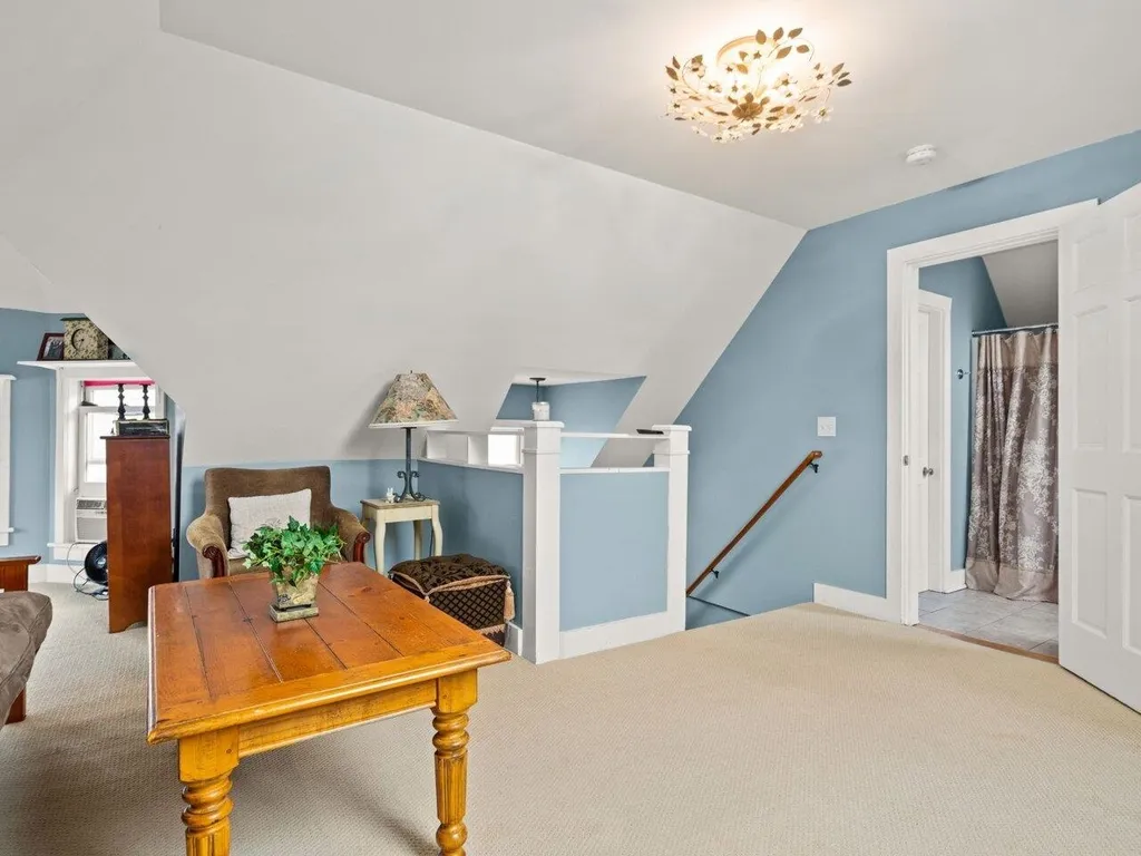 111 Loomis Street Burlington VT 05401