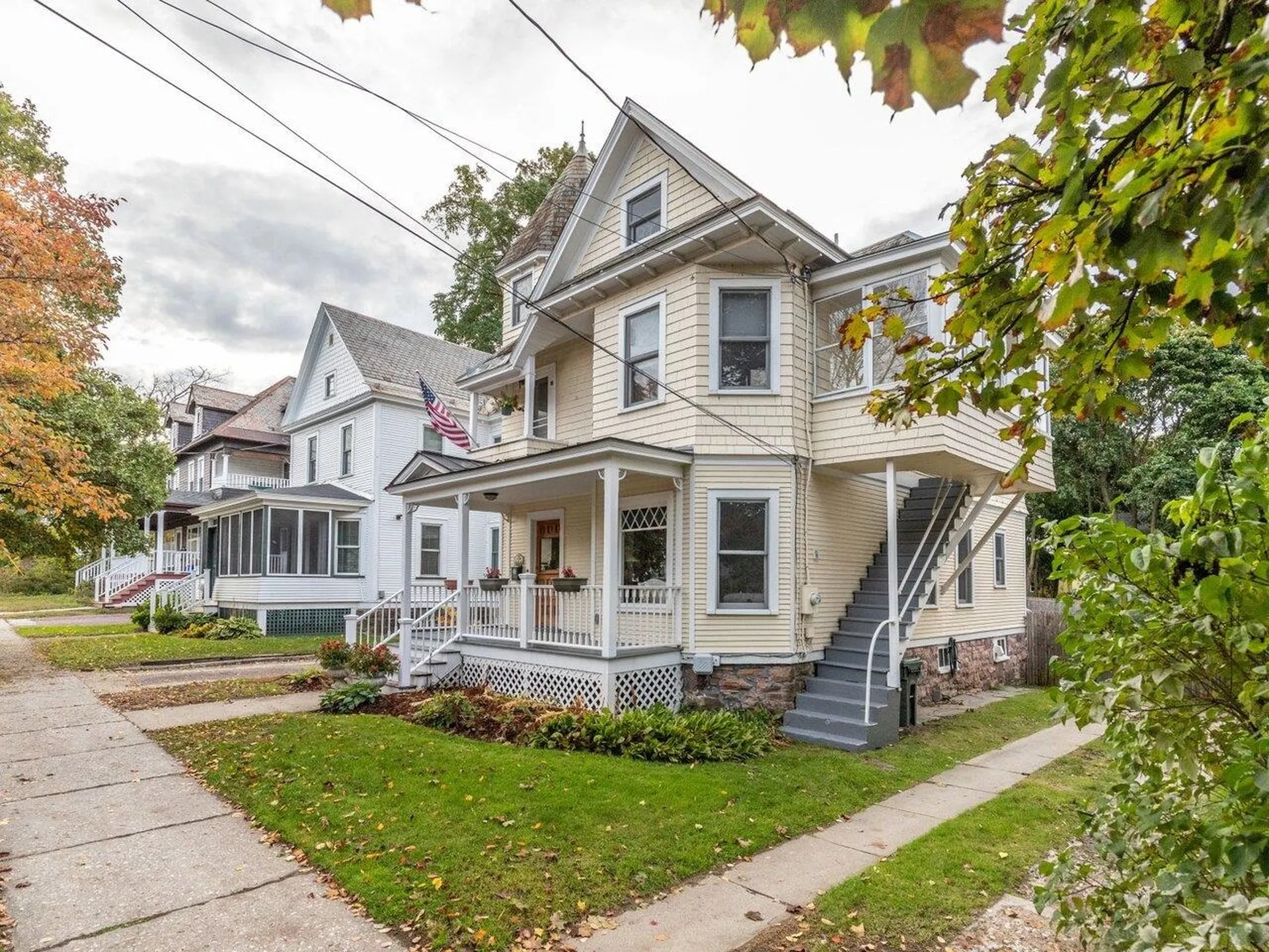 111 Loomis Street Burlington VT 05401