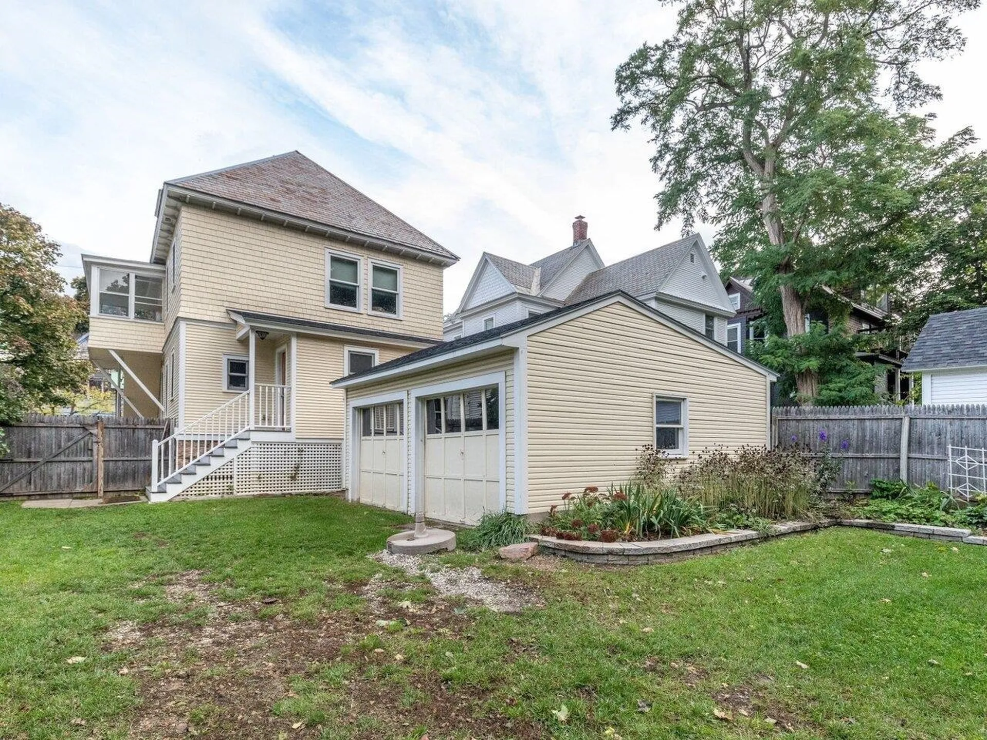 111 Loomis Street Burlington VT 05401