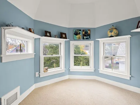 111 Loomis Street Burlington VT 05401