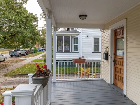 111 Loomis Street Burlington VT 05401