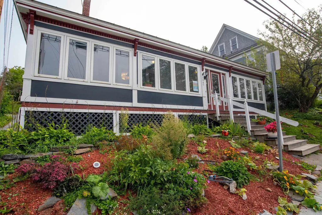 186 Main Street Montpelier VT 05602