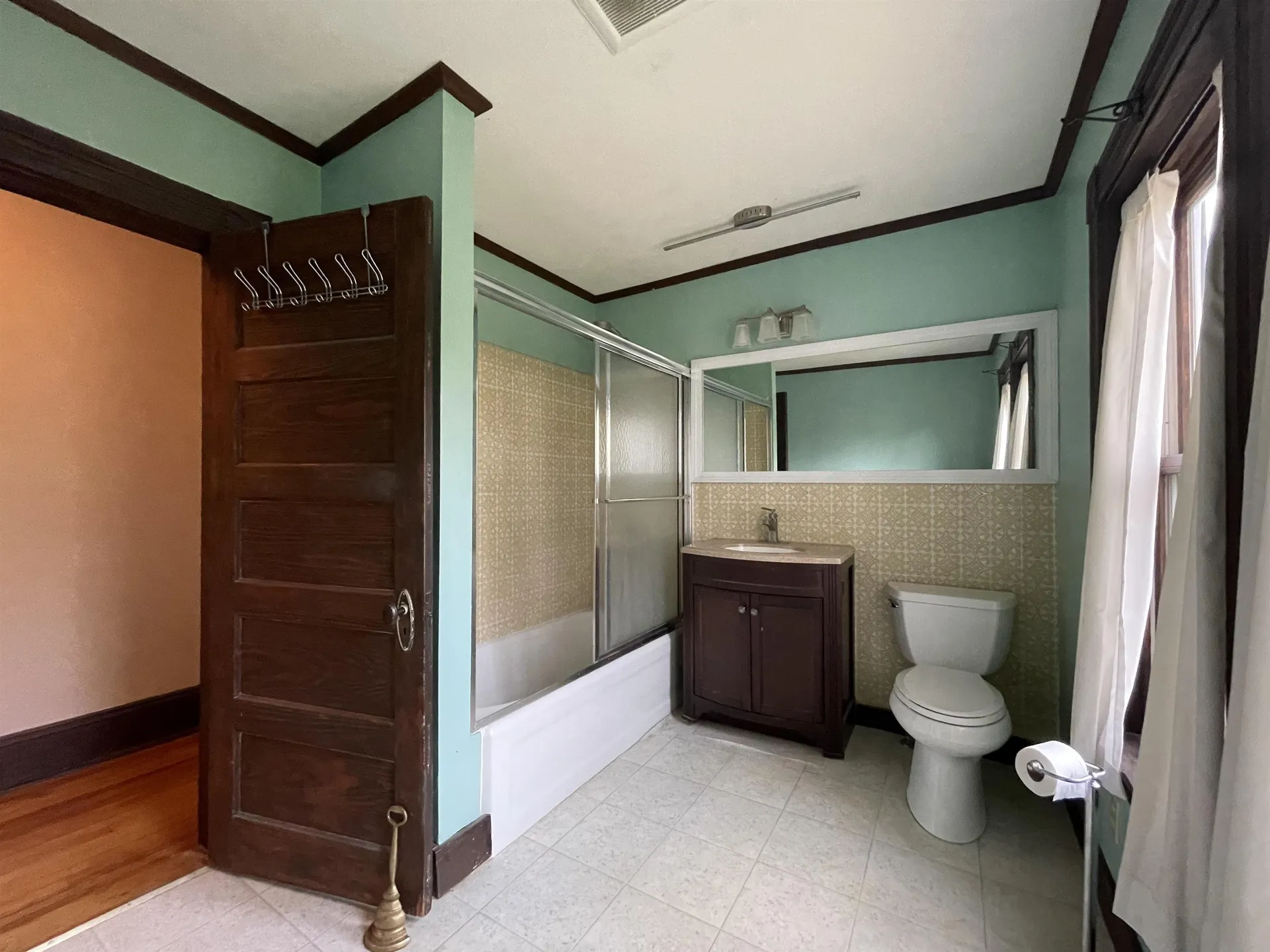 19 Fenton Avenue Laconia NH 03246