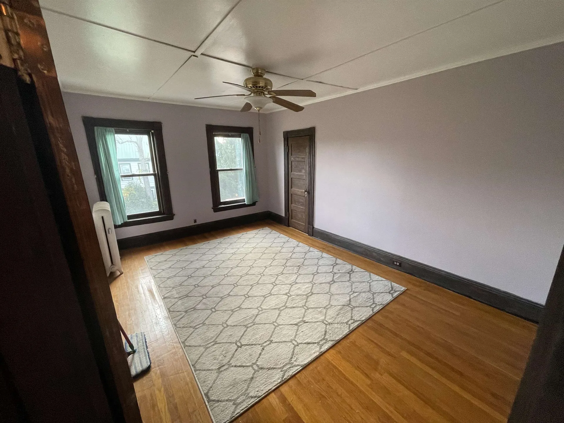 19 Fenton Avenue Laconia NH 03246