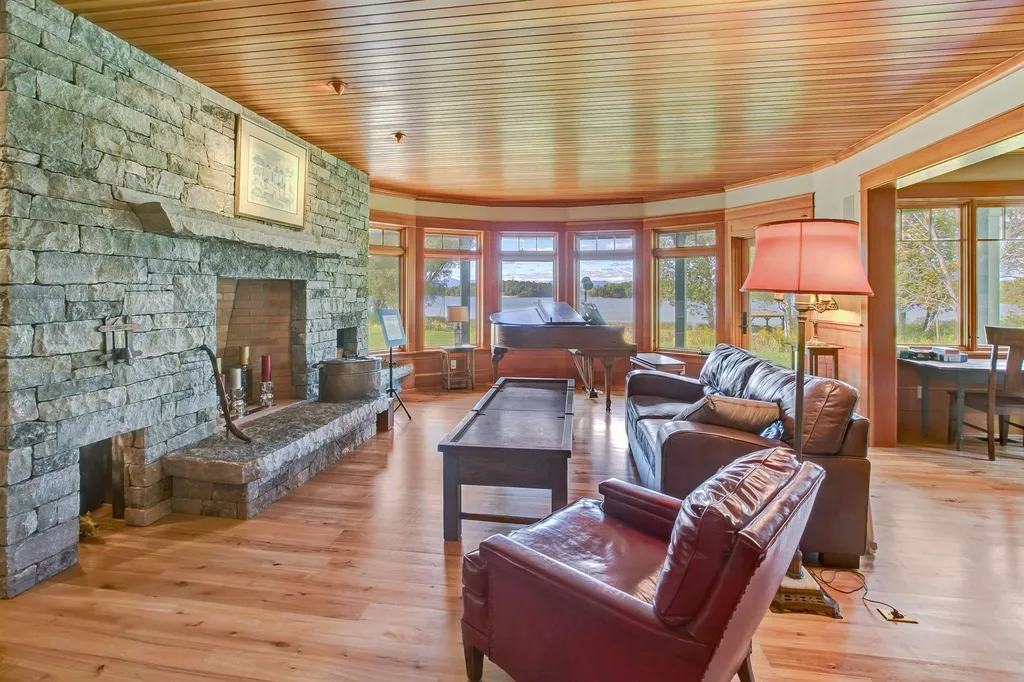 625 Sentinel Cedar Lane Charlotte VT 05445