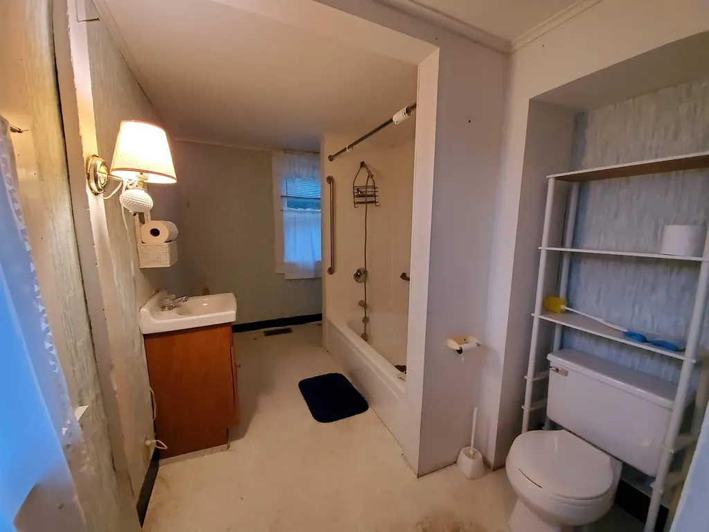233 Goose Pond Road Canaan NH 03741
