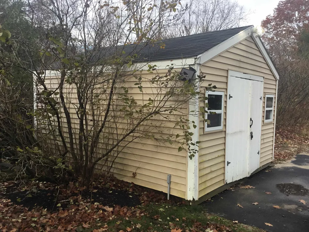 262 Branch Road Roxbury NH 03431