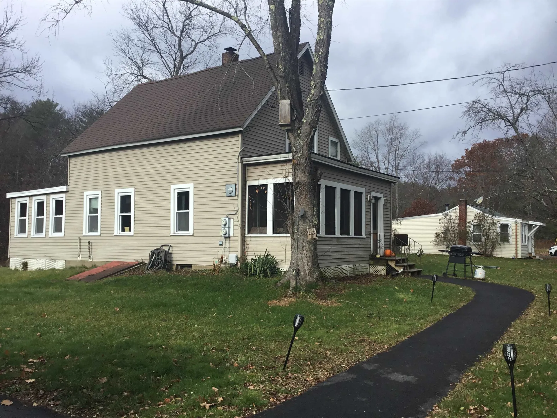 262 Branch Road Roxbury NH 03431