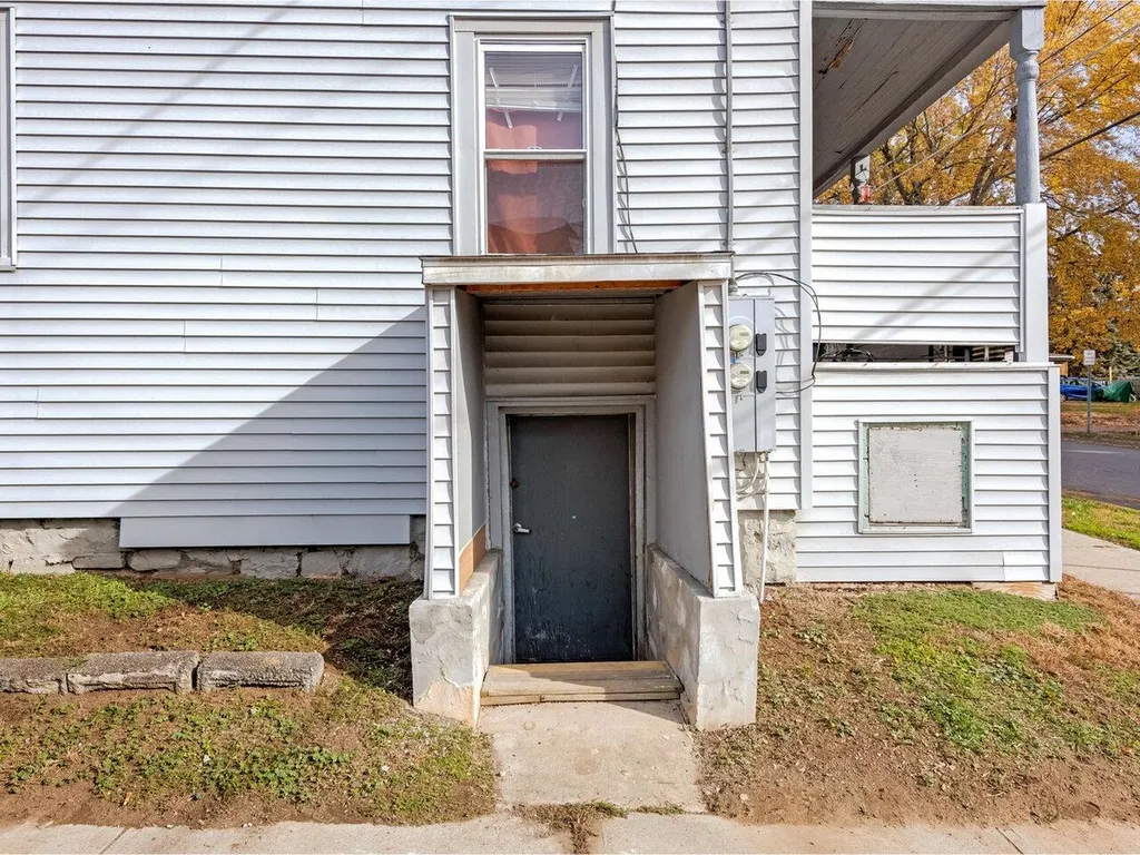 31 River Street Winooski VT 05404-0145