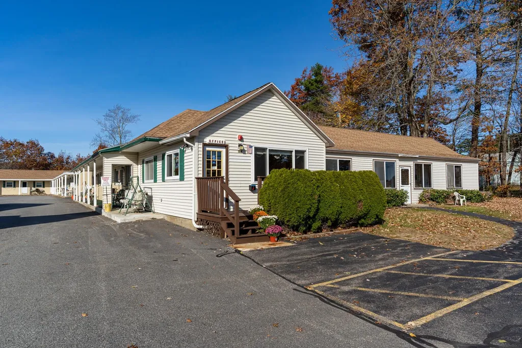186 Lafayette Road North Hampton NH 03862