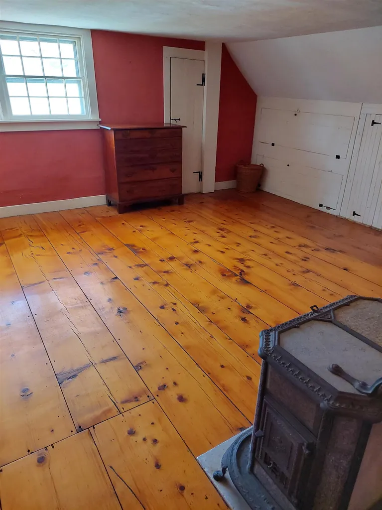 320 Green Mountain Camp Road Dummerston VT 05301