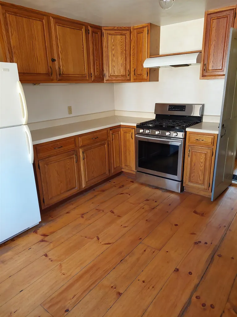 320 Green Mountain Camp Road Dummerston VT 05301