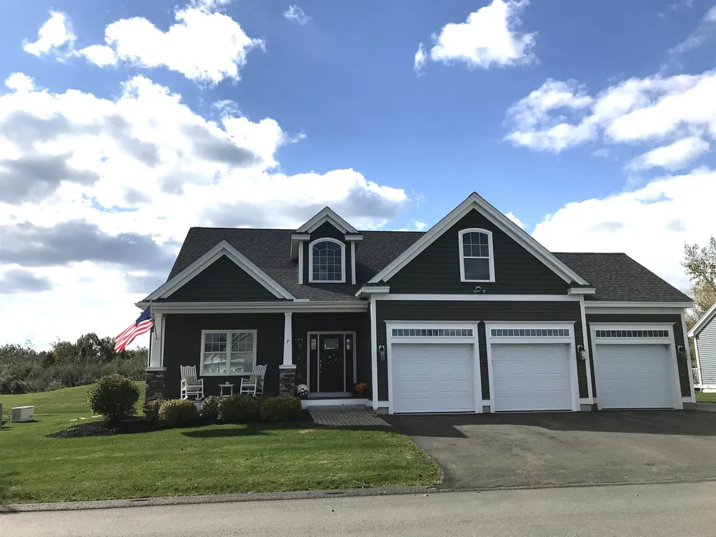 7 Morgan Street Windham NH 03087