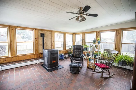 22 Forest Park Drive Nashua NH 03060