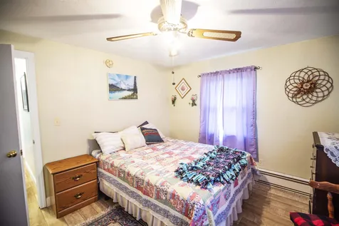 22 Forest Park Drive Nashua NH 03060