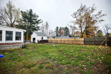 22 Forest Park Drive Nashua NH 03060