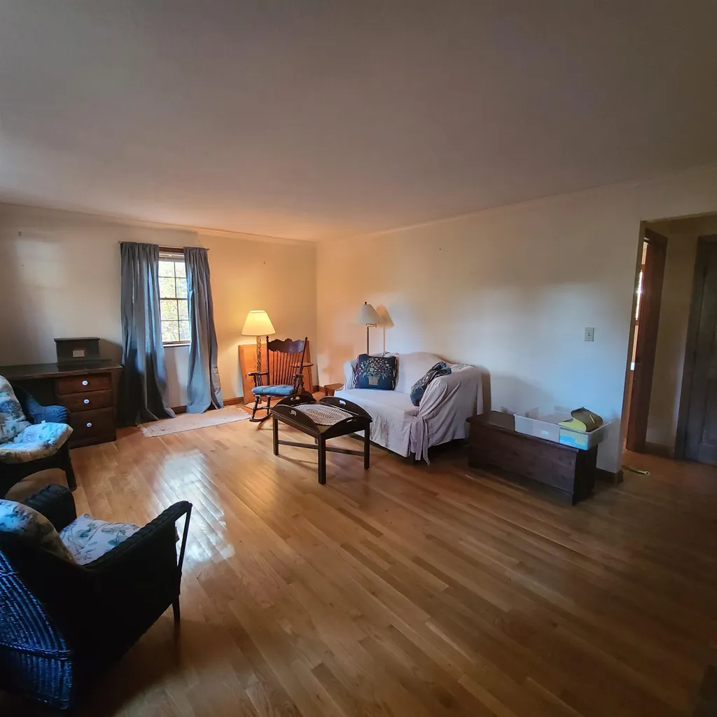 12 Foxwood Avenue Keene NH 03431