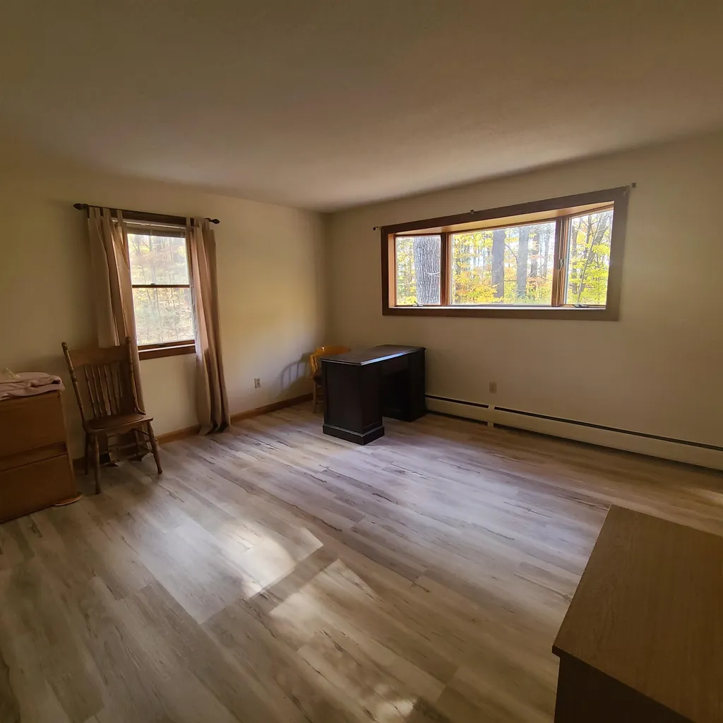 12 Foxwood Avenue Keene NH 03431
