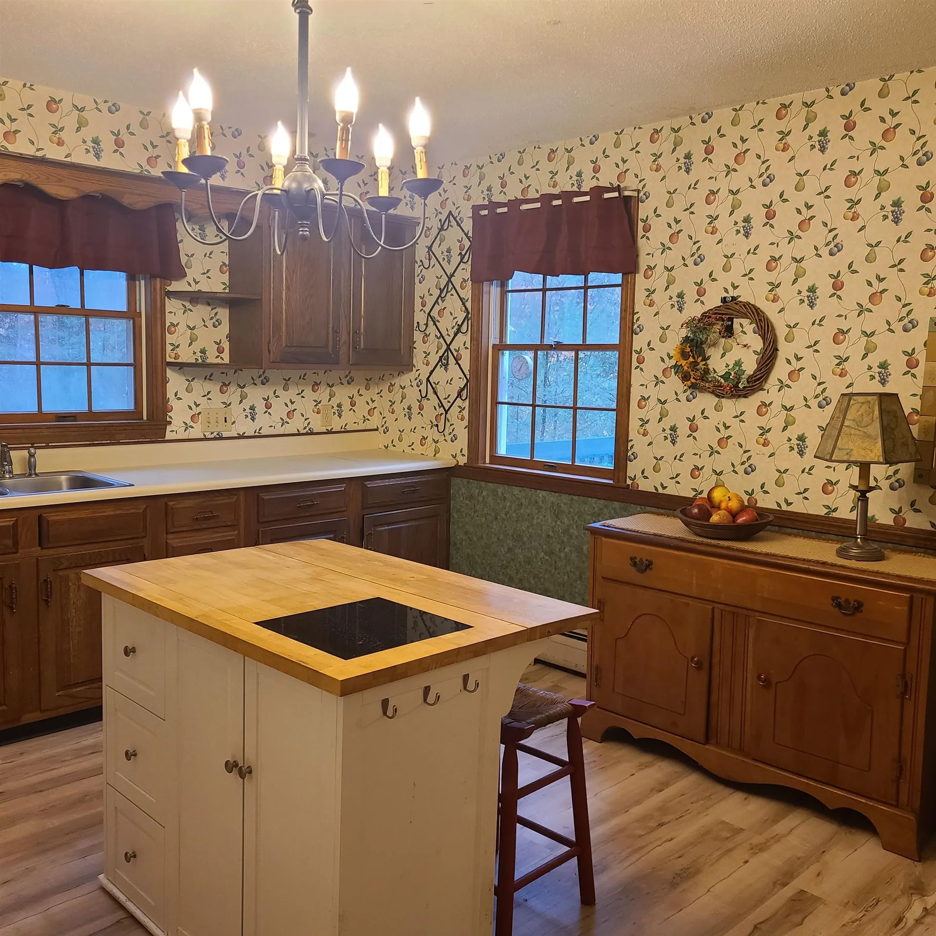12 Foxwood Avenue Keene NH 03431