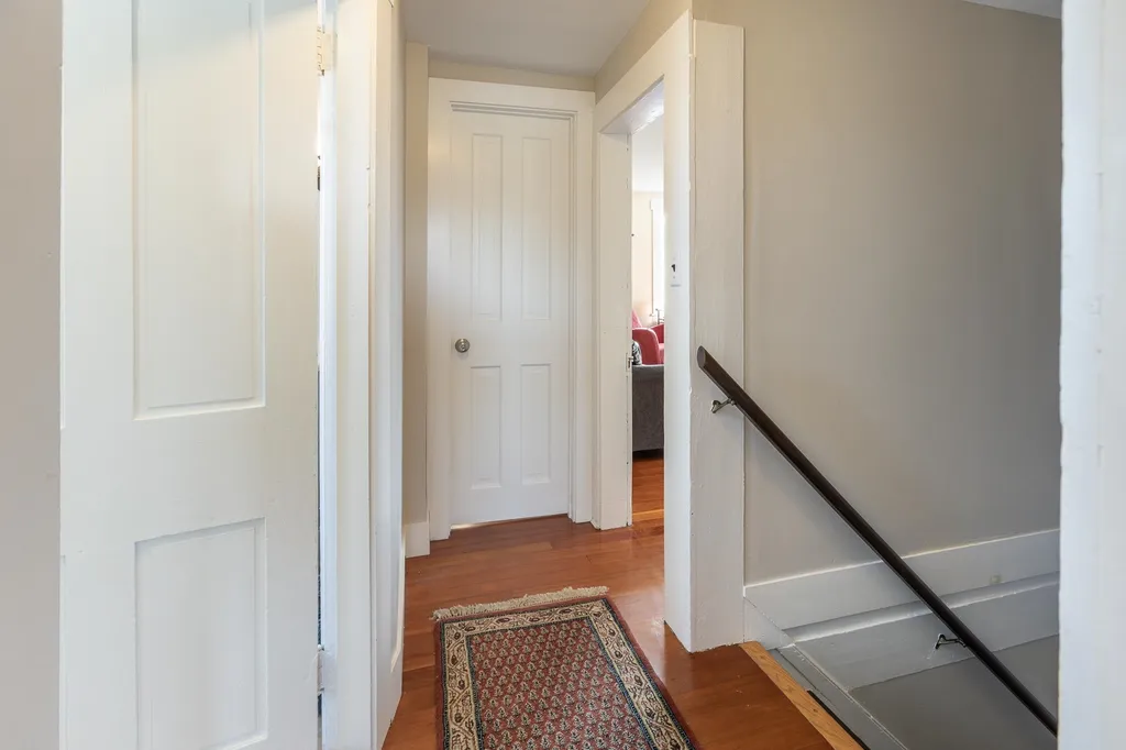 32 Pleasant Street Lyme NH 03768