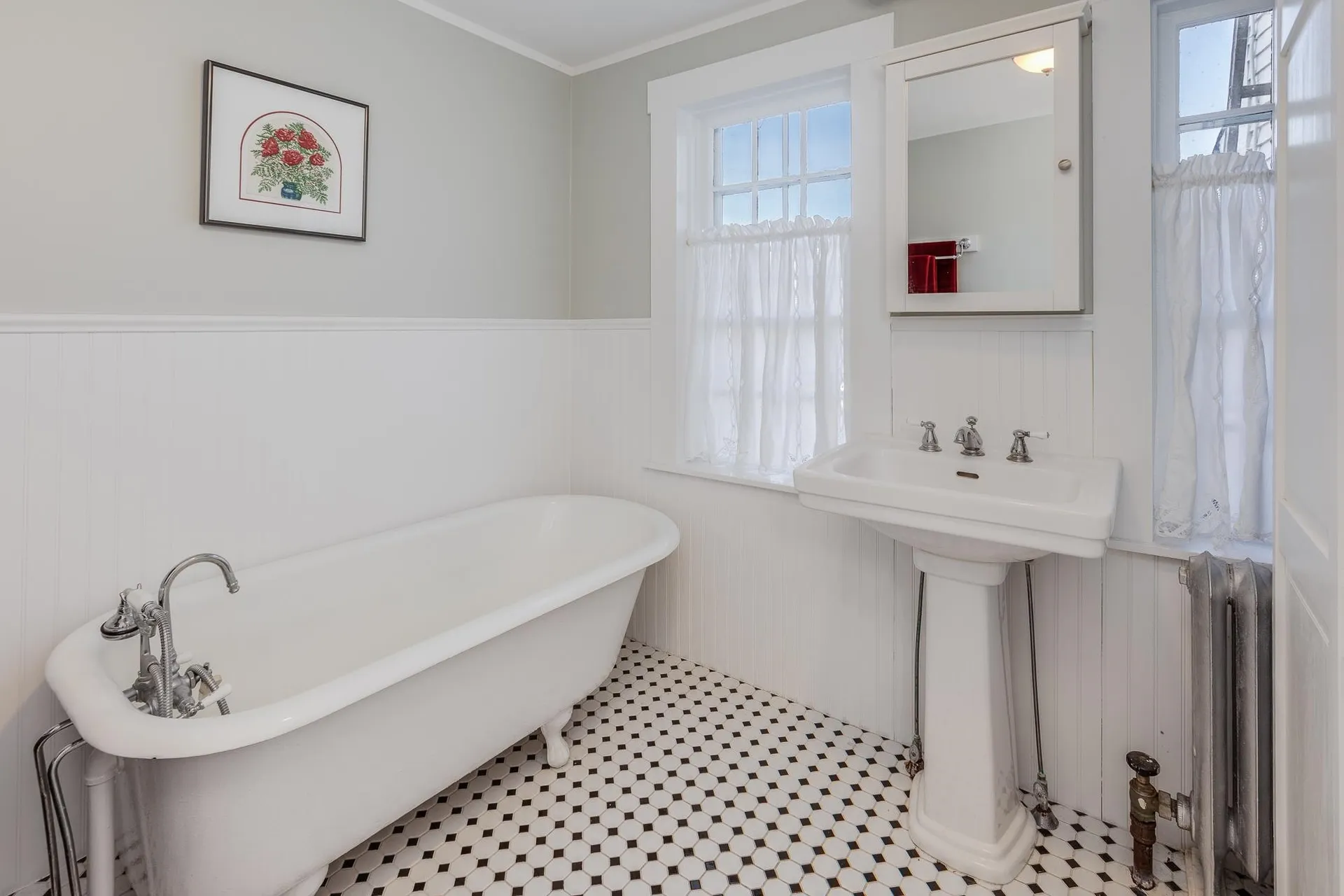 32 Pleasant Street Lyme NH 03768