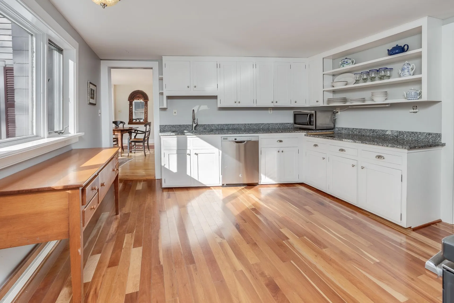 32 Pleasant Street Lyme NH 03768