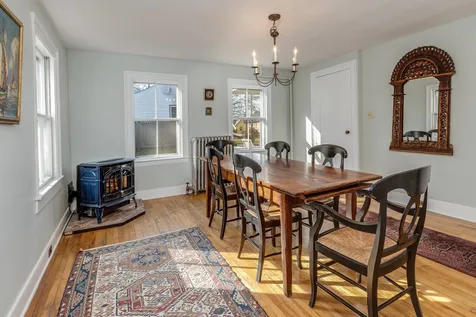 32 Pleasant Street Lyme NH 03768
