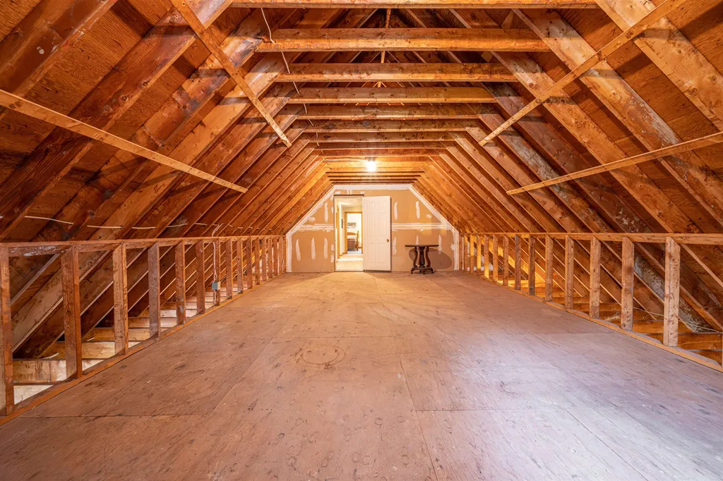 26 James Farm Road Lee NH 03861