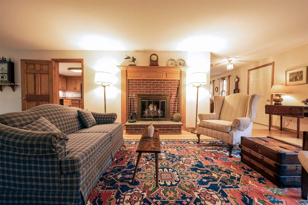 26 James Farm Road Lee NH 03861