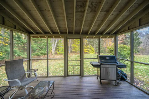 26 James Farm Road Lee NH 03861