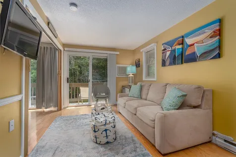 118 Weirs Road Gilford NH 03249