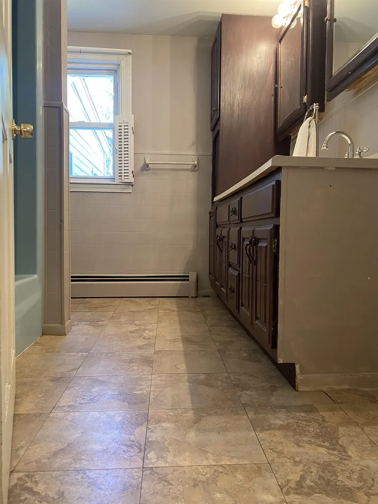 225 Shannon Road Salem NH 03079