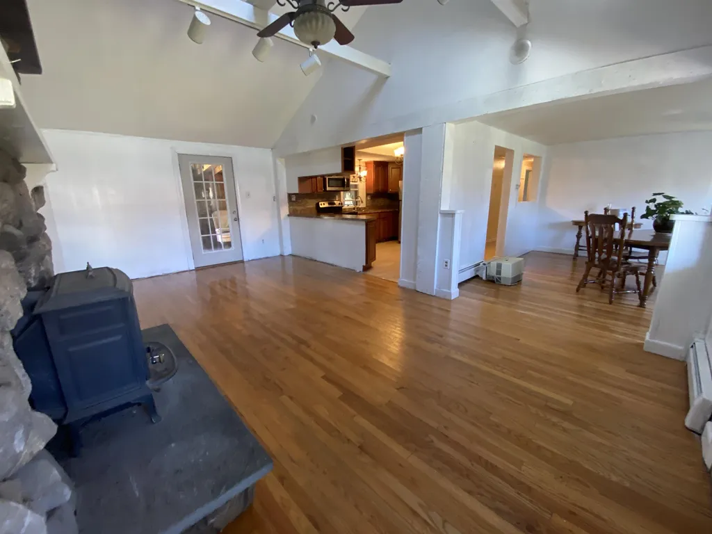 225 Shannon Road Salem NH 03079