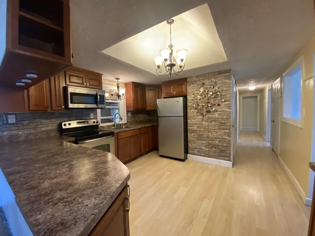 225 Shannon Road Salem NH 03079