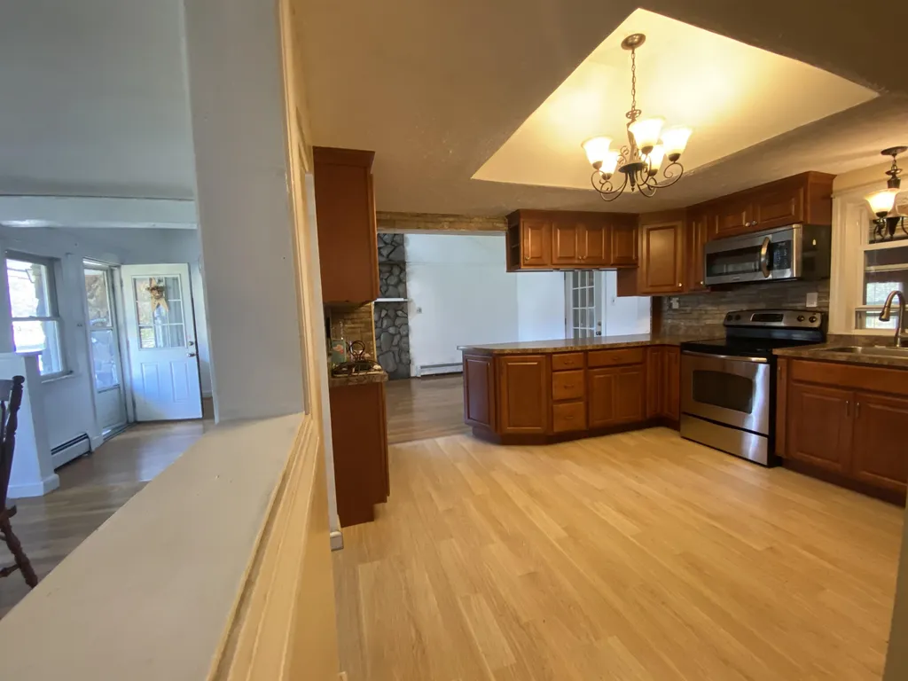 225 Shannon Road Salem NH 03079