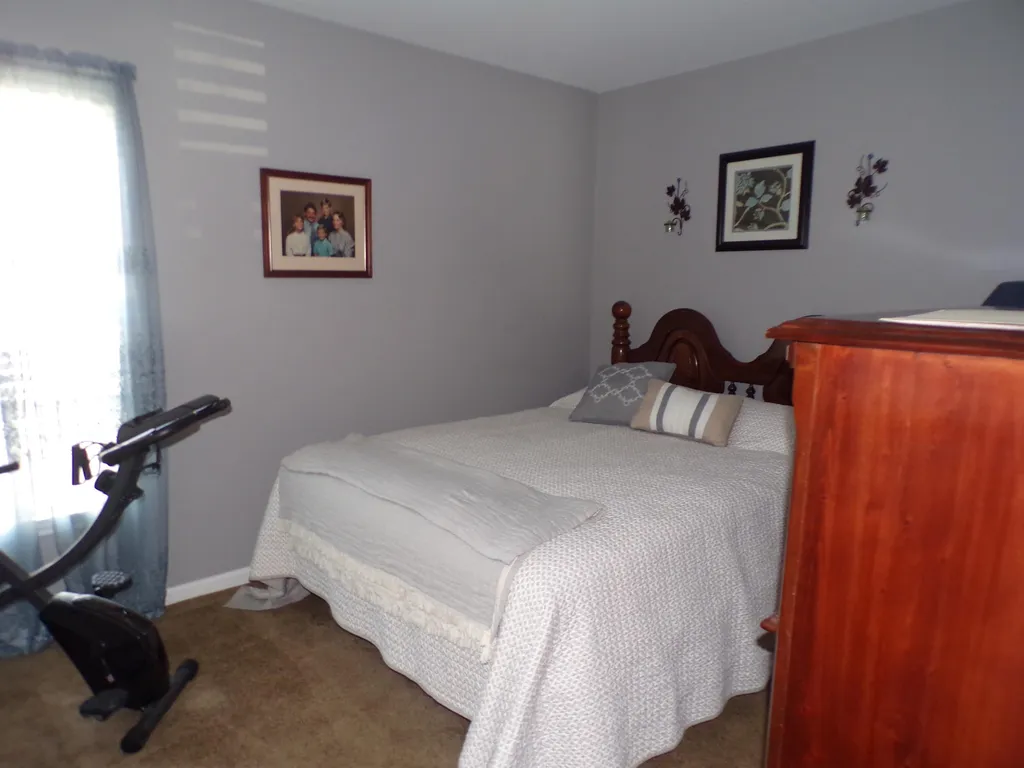 16 Dynamic View Drive Franklin NH 03235