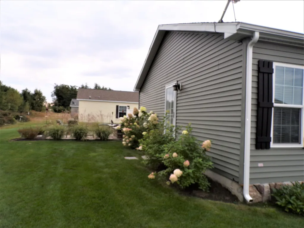 16 Dynamic View Drive Franklin NH 03235