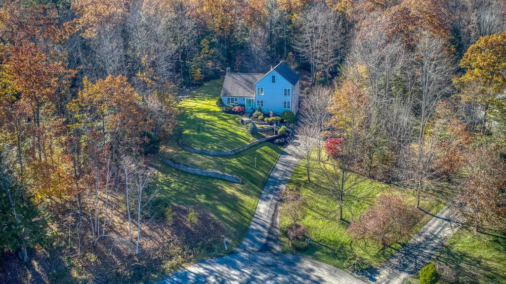 54 Harvard Lane Bedford NH 03110