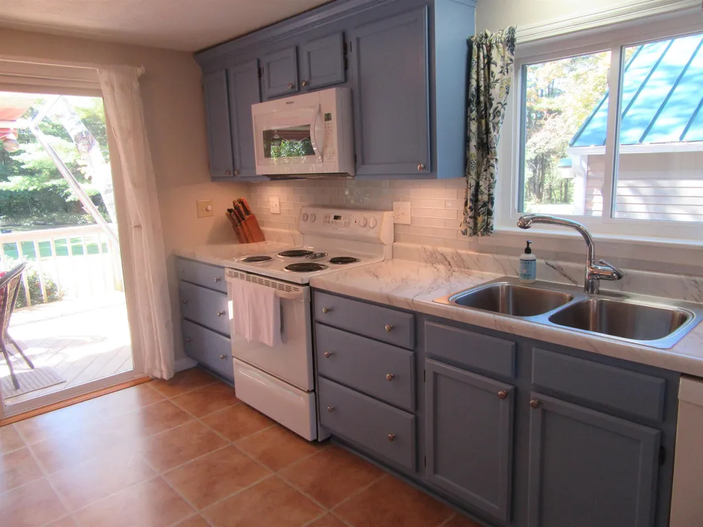 40 Main Street New Durham NH 03855