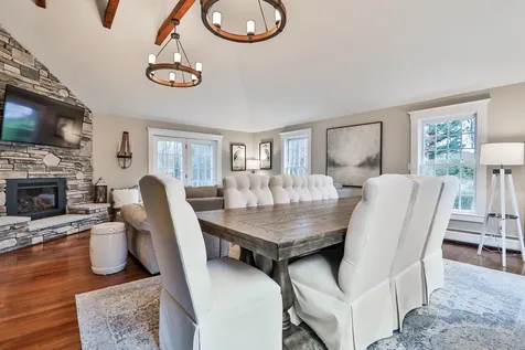16 Hilltop Road Plaistow NH 03865