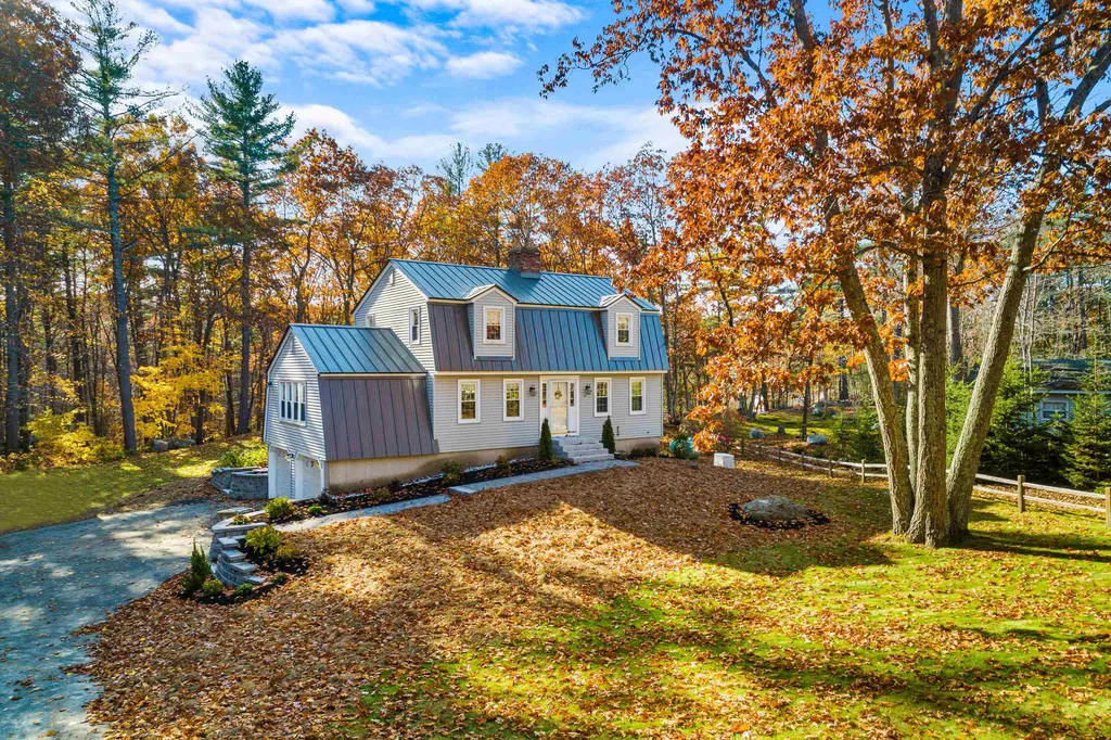 11 Amberwood Drive Atkinson NH 03811