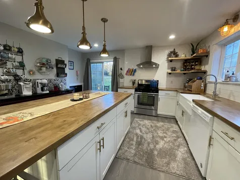 2998 Shunpike Road Mount Holly VT 05758