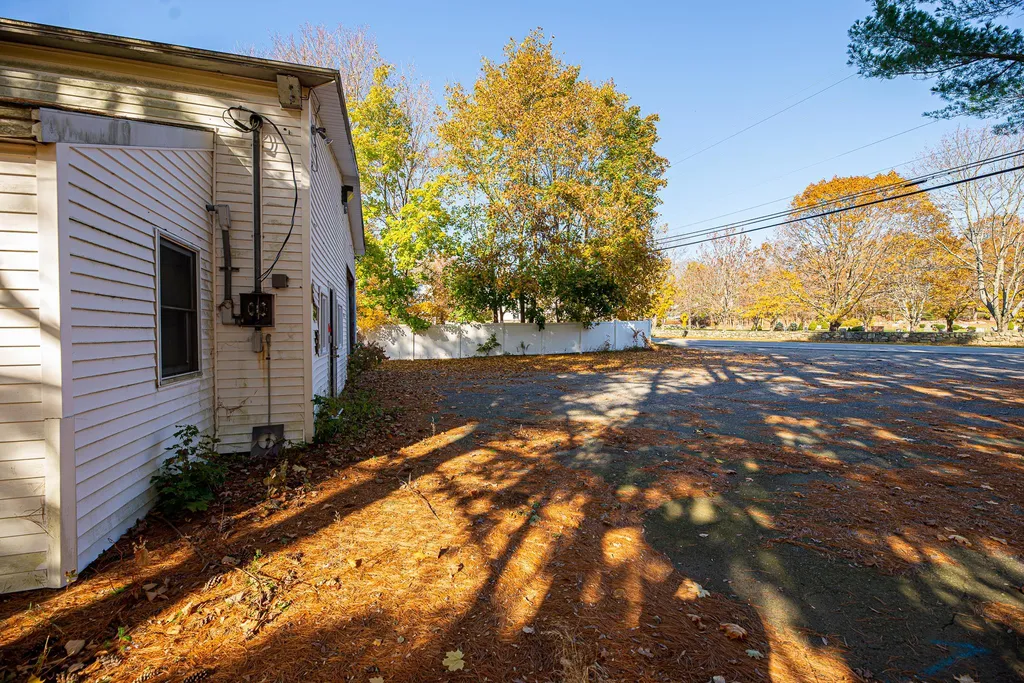 37 Central Road Rye NH 03870