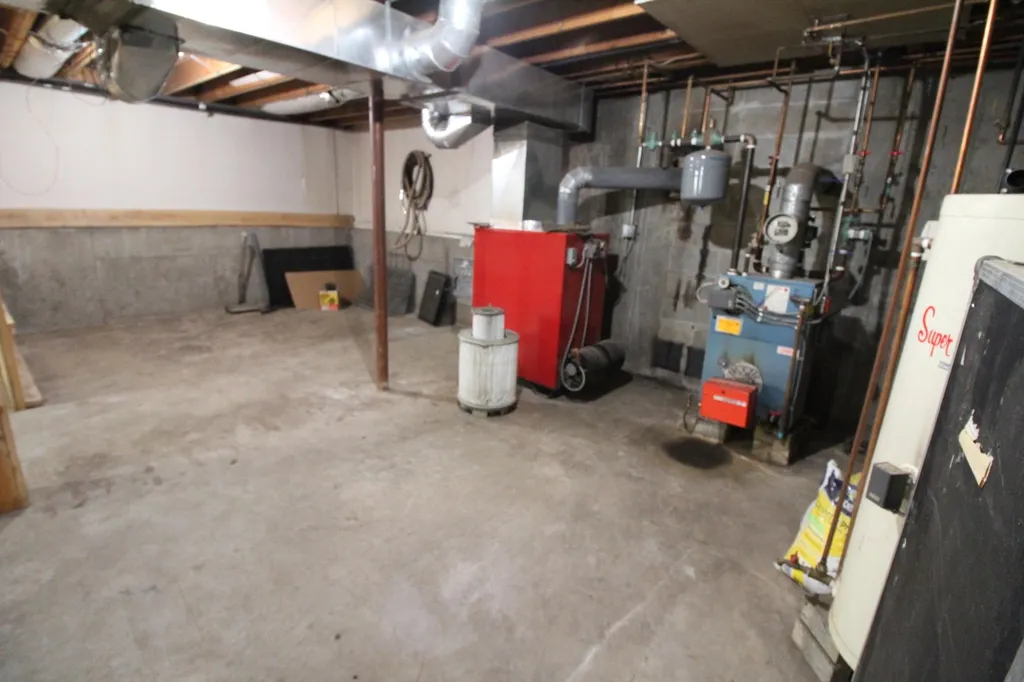 6 Greenfield Drive Hudson NH 03051