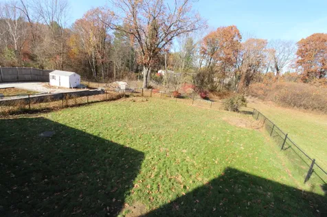 6 Greenfield Drive Hudson NH 03051