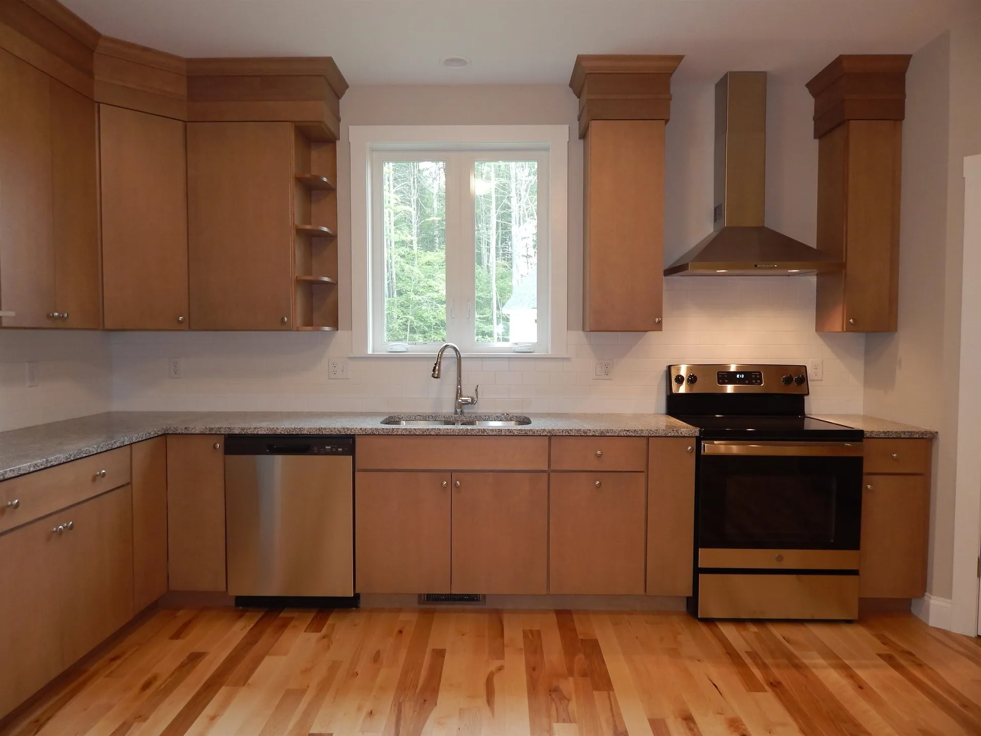 7 Rose Fountain Lane Hampton NH 03842