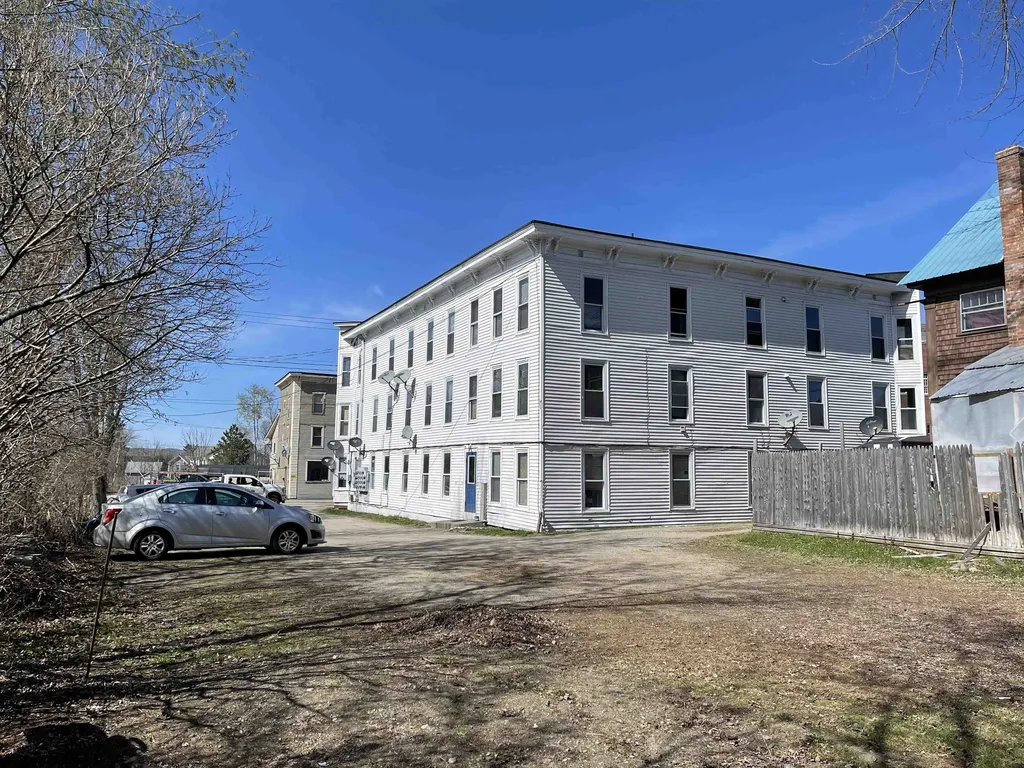 4 Elm Street Lancaster NH 03584