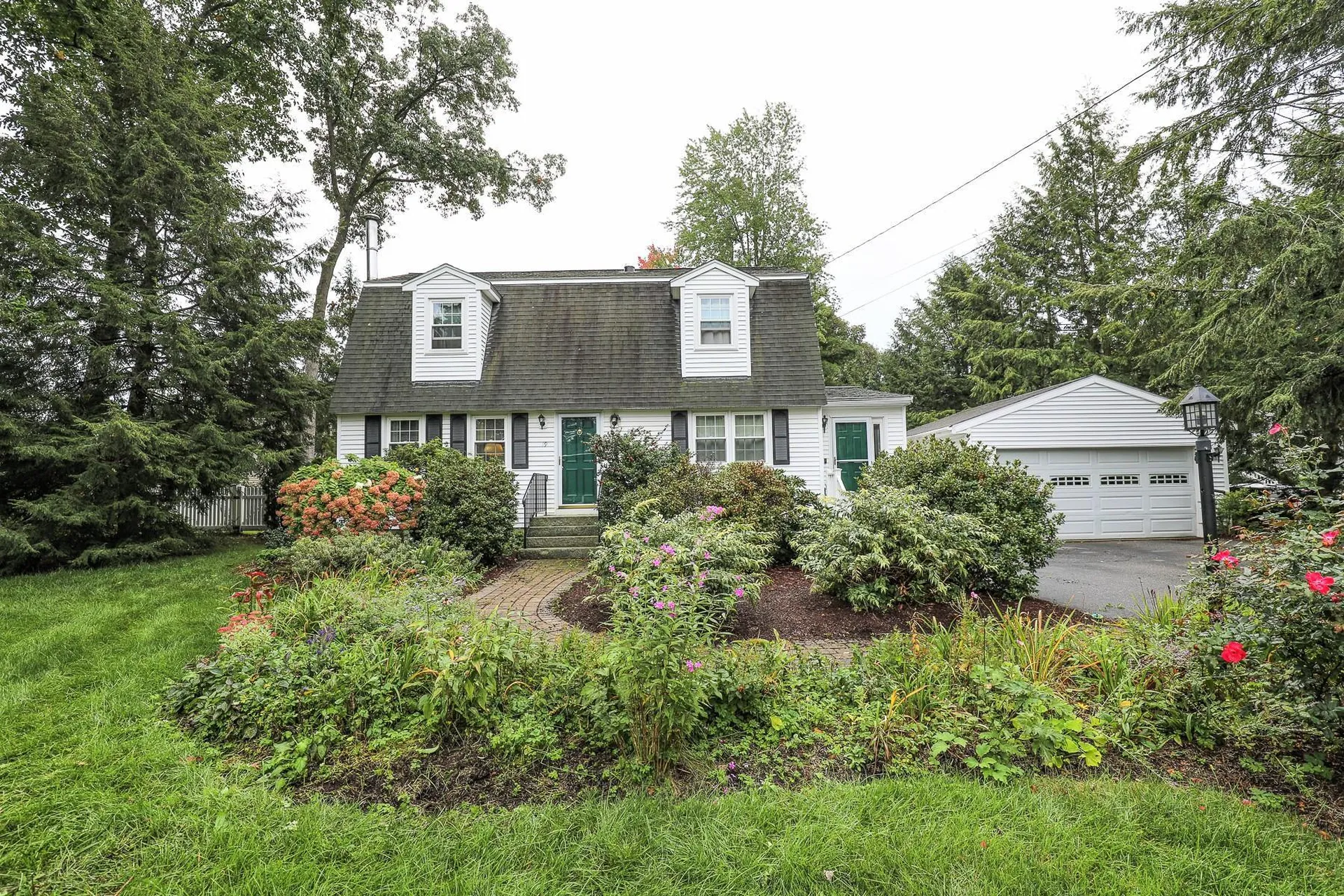 19 Pollard Road Nashua NH 03062